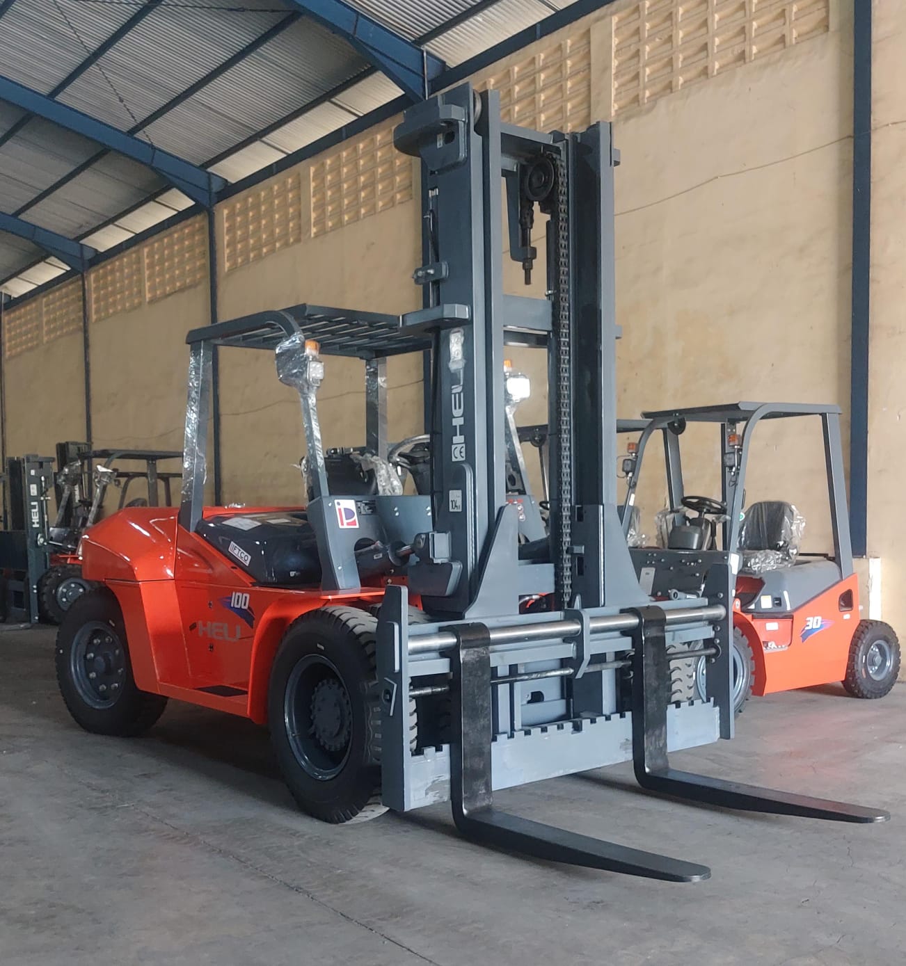 jual forklift 10 ton HELI CPCD100-W2K2 - 0822 3441 7102
