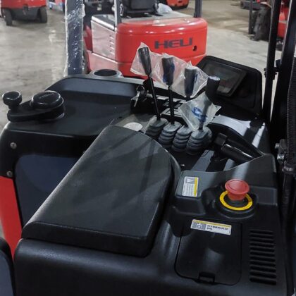 reach truck