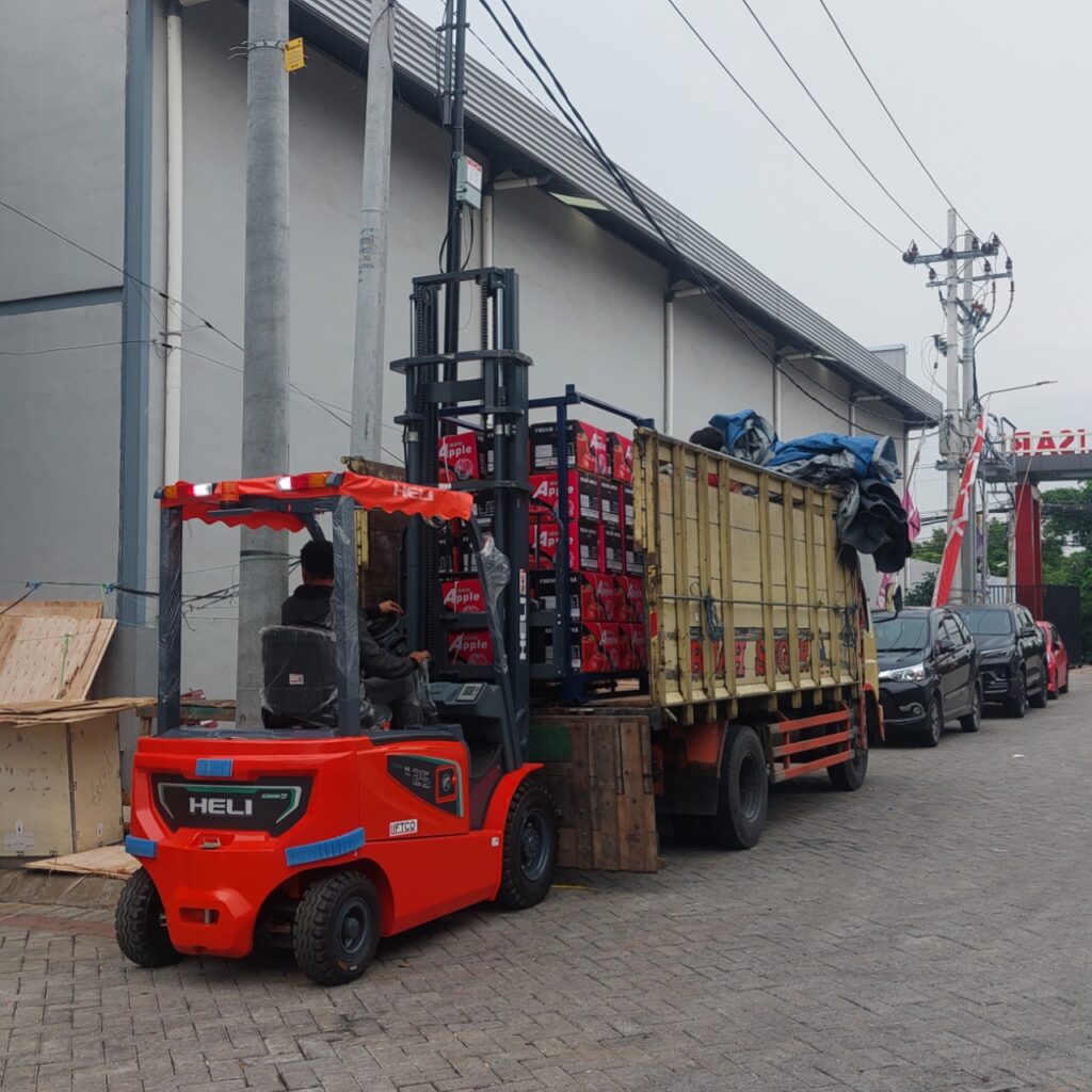 FORKLIFT ELEKTRIK 2,5 TON