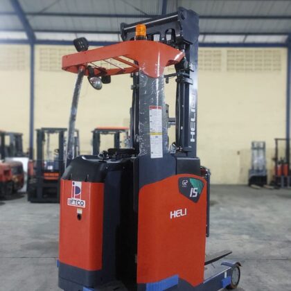 reach truck