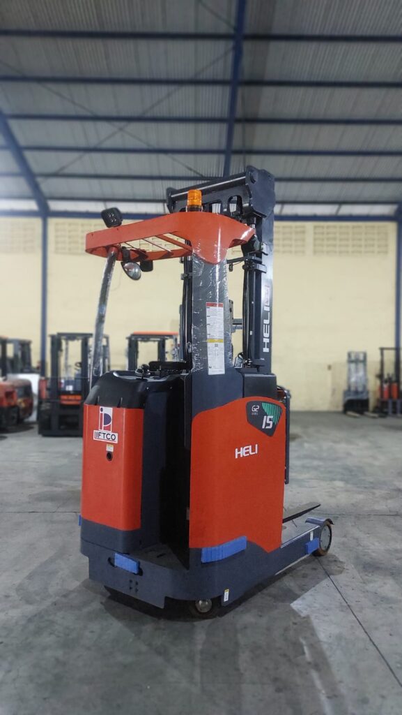 reach truck